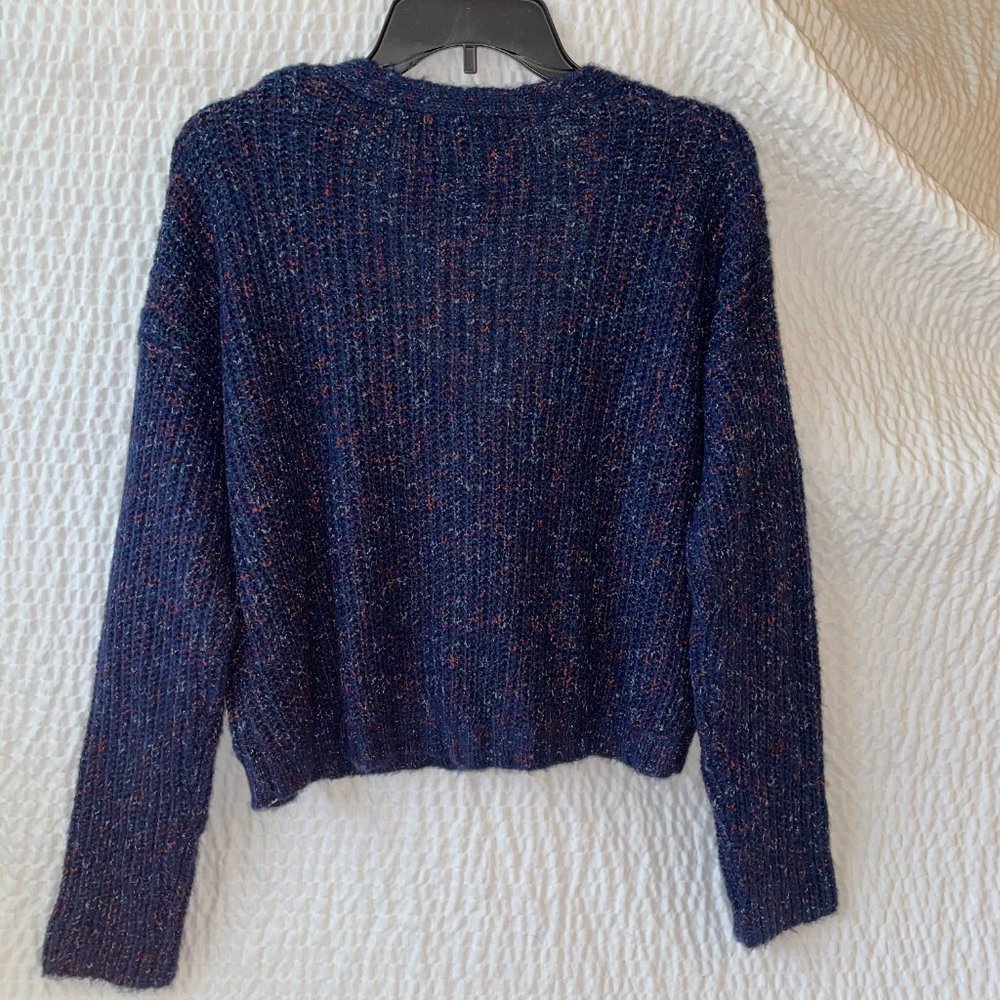 Cropped Sweater || Size S - Picture 4 of 4